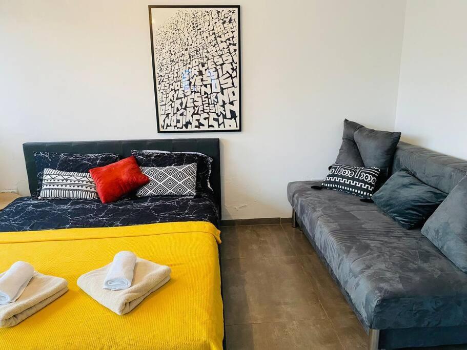 Lovely Flat In The Center 36 Apartment เทลอาวีฟ ภายนอก รูปภาพ