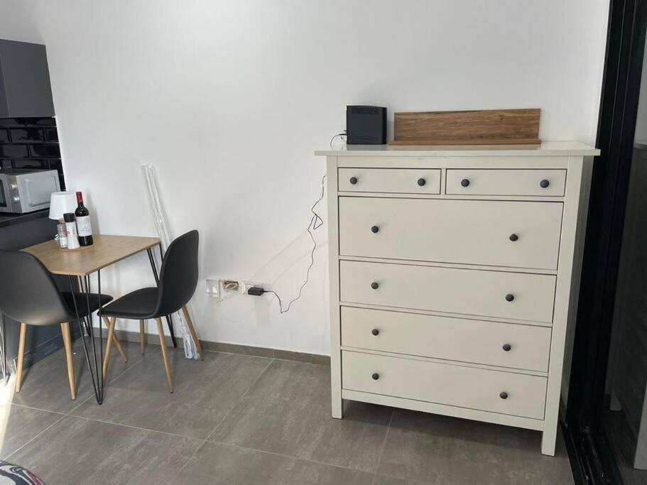 Lovely Flat In The Center 36 Apartment เทลอาวีฟ ภายนอก รูปภาพ