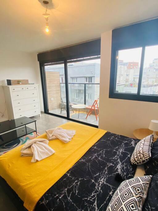 Lovely Flat In The Center 36 Apartment เทลอาวีฟ ภายนอก รูปภาพ