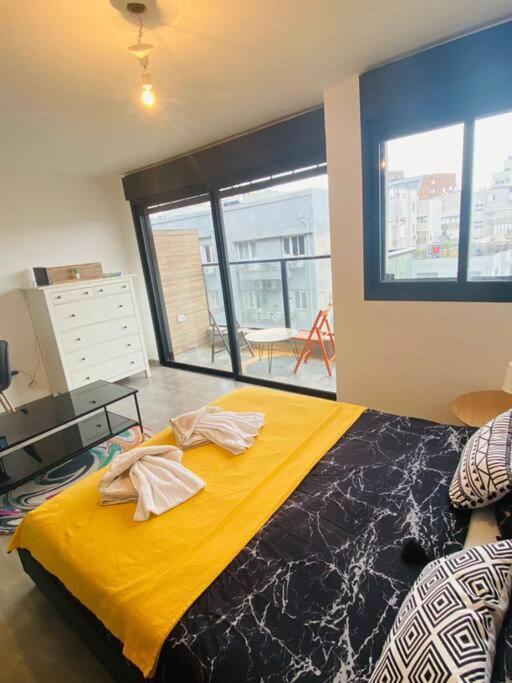 Lovely Flat In The Center 36 Apartment เทลอาวีฟ ภายนอก รูปภาพ